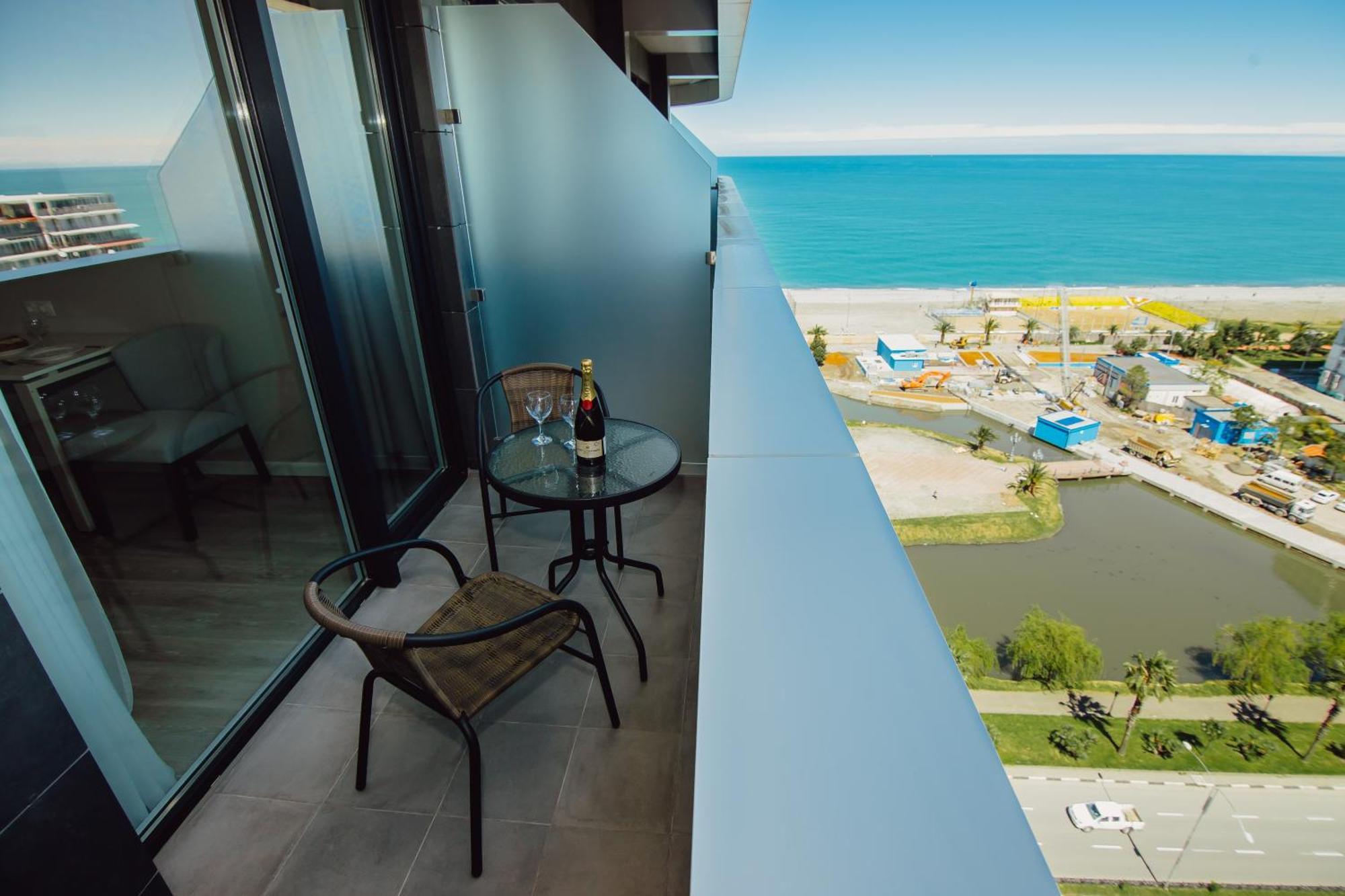 Your Sunshine Apartments Batumi Zewnętrze zdjęcie